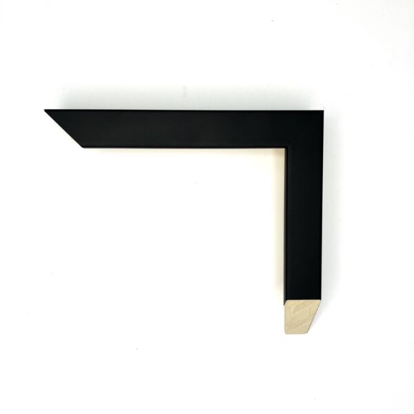 Sort bred træramme, glat mat malet træramme. 20x30 mm